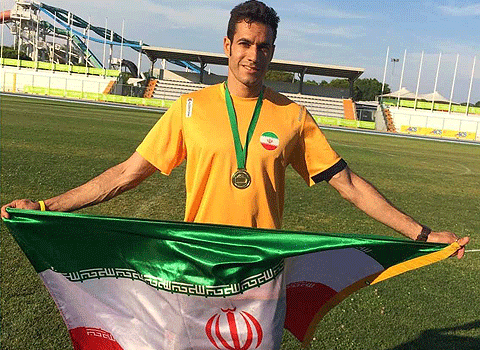 گلایه‌های دونده مدال‌آور خرمشهری:با من چه مشکلی دارند؟