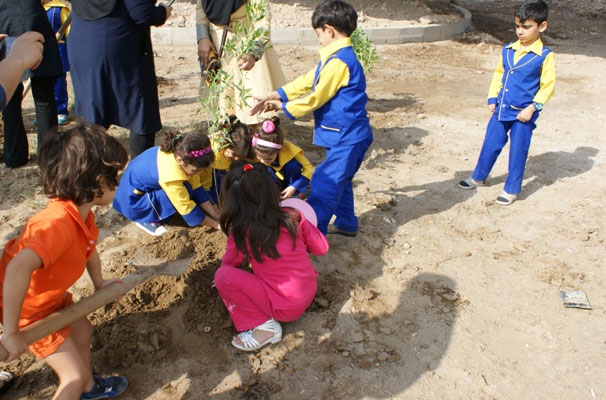 کاشت 200 اصله نهال در آبادان