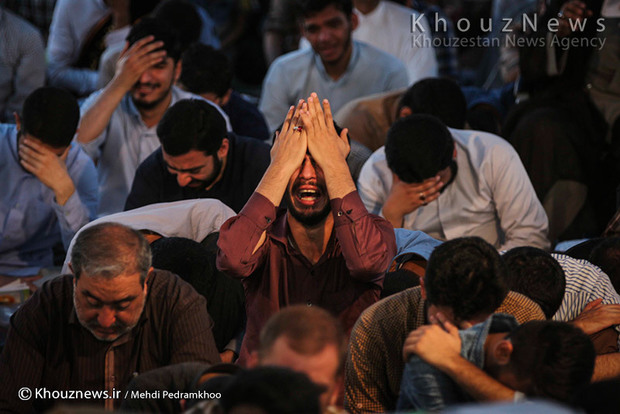 تصاویر/ مراسم دعای عرفه در معراج شهدای اهواز