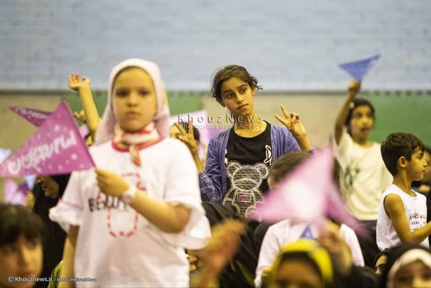 گزارش تصویری/ اجتماع بزرگ دختران امام رضایی (ع) در اهواز