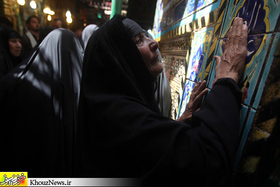HOLY: Iraqi women prayed at the shrine of Imam Abbas bin Ali ibn Abi Taleb, one of Shiite Islam’s most revered figures, during the Shaabaniya ceremony in Karbala on Thursday. (Ahmad al-Rubaye/AFP/Getty Images)