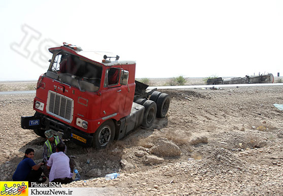 واژگوني تانكر حامل گاز در بزرگراه خليج فارس / khouznews.ir