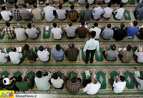 تجمع دانشجویان علوم پزشکی اهواز در محکومیت توهین به پیامبر(ص) / khouznews.ir
