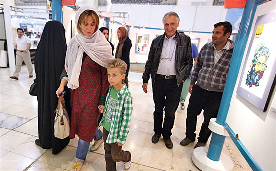 خانواده خارجی بازیگر خوزستانی!