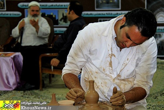 آثار&nbsp; هنرمندان صنایع دستی خوزستان