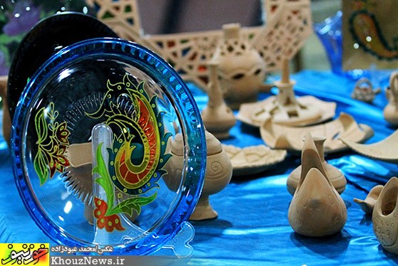 آثار&nbsp; هنرمندان صنایع دستی خوزستان