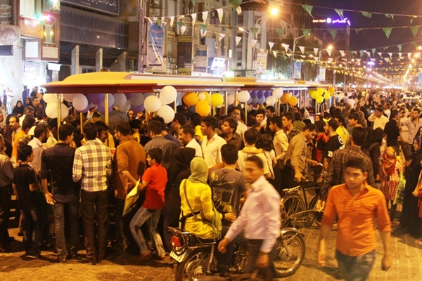 گردش كاروان استقبال از ماه رمضان در شهر اهواز