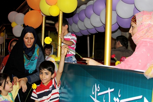 گردش كاروان استقبال از ماه رمضان در شهر اهواز
