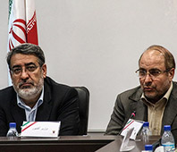 تصاویر/ اجلاس شهرداران کلانشهرهای کشور با حضور وزیر کشور و قالیباف در خرمشهر / 2