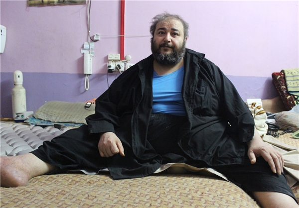 مرد 320 کیلویی خوزستانی دست به دامان رئیس دانشگاه علوم پزشکی شد!