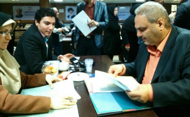 «جواد خیابانی»برای انتخابات مجلس ثبت نام کرد