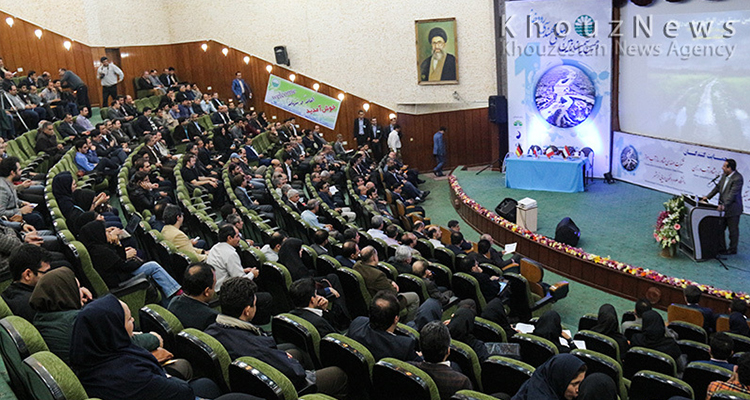 دهمین سمینار بین المللی مهندسی رودخانه در اهواز آغاز به کار کرد