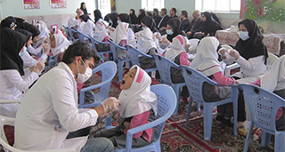 ارائه خدمات دندانپزشكی برای دانش آموزان ابتدایی