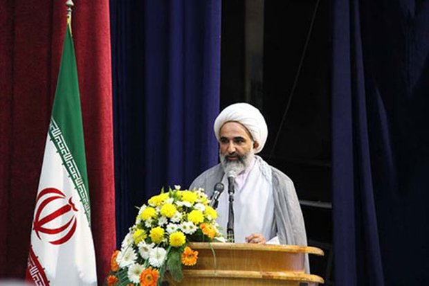 مردم آبادان در رفع نیازهای اولیه شان هم درمانده اند