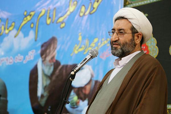 فعالیت بیش از ۱۰ هزار طلبه و روحانی در خوزستان