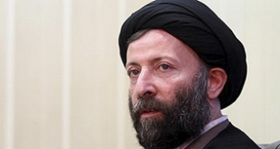 سراسر زندگی سیدالشهدا(ع) یا امامانه است و یا امام‌گونه