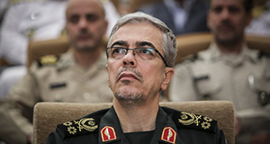 رئیس ستادکل نیروهای مسلح وارد اهواز شد