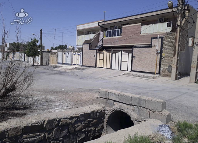 زندگی فاجعه بار شهروندان هفتگلی در کنار فاضلاب‌های روان