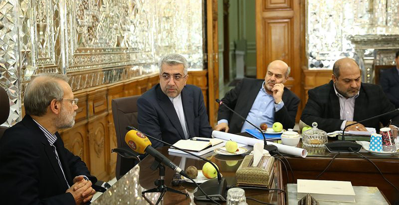 لاریجانی: ساماندهی آب خوزستان نیاز به ارائه طرح جامع دارد/ اردکانیان: گزارش تفصیلی برای آب و برق در صحن علنی ارائه می‌دهیم