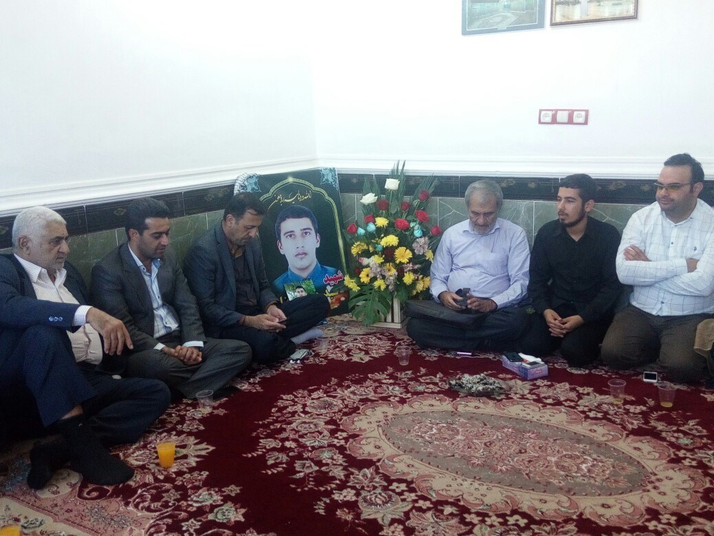 مدرسه محل تحصیل شهید سیدحسن فاضلی سواری به نام وی نامگذاری می‌شود