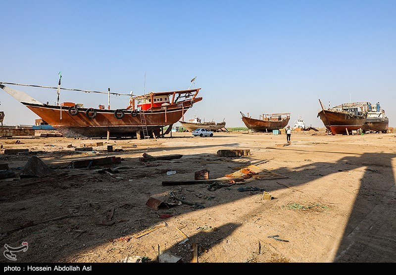 سرمایه‌هایی که یکی پس از دیگری نابود می‌شوند / بزرگ‌ترین کارگاه لنج‌سازی خوزستان در آستانه تعطیلی قرار گرفت