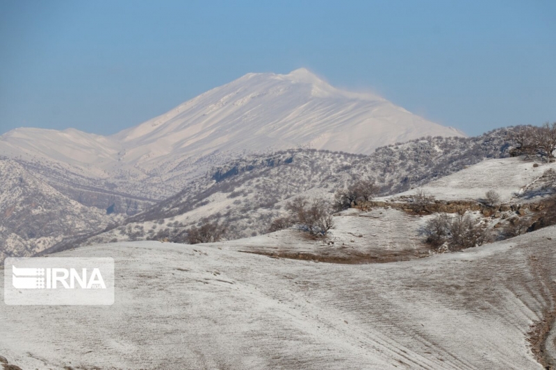 تصاویر/ بارش سنگین برف در ارتفاعات اندیکا