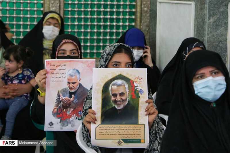 مراسم
دختران حاج قاسم در آستان علی بن مهزیار اهوازی