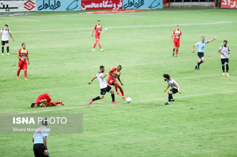 هفته بیست‌ودوم لیگ برتر فوتبال، فولاد – نفت مسجدسلیمان