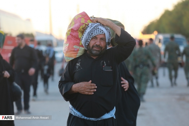 تصاویر/ بازگشت زائرین حضرت اباعبدالله الحسین از مرز شلمچه