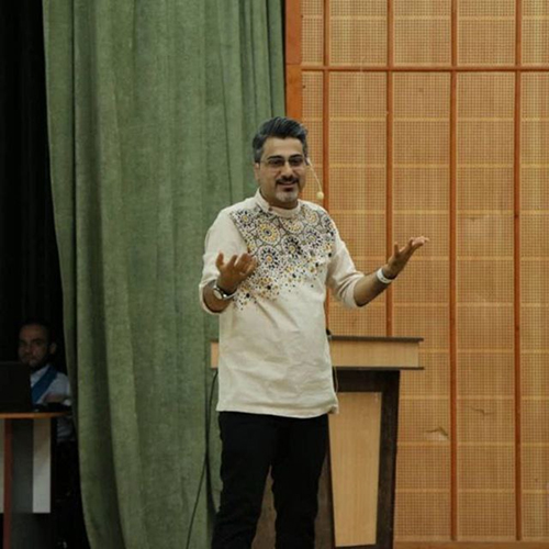 عکس مهیار شمس معلم فن بیان