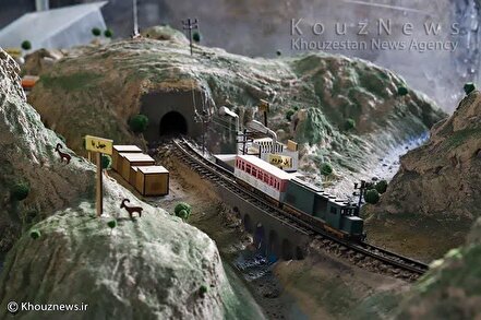 گزارش تصویری/ موزه ایستگاه راه آهن اندیمشک میزبان مسافران نوروزی