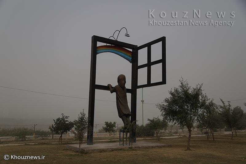 https://khouznews.ir/files/fa/news/1403/9/25/127619_820.jpg