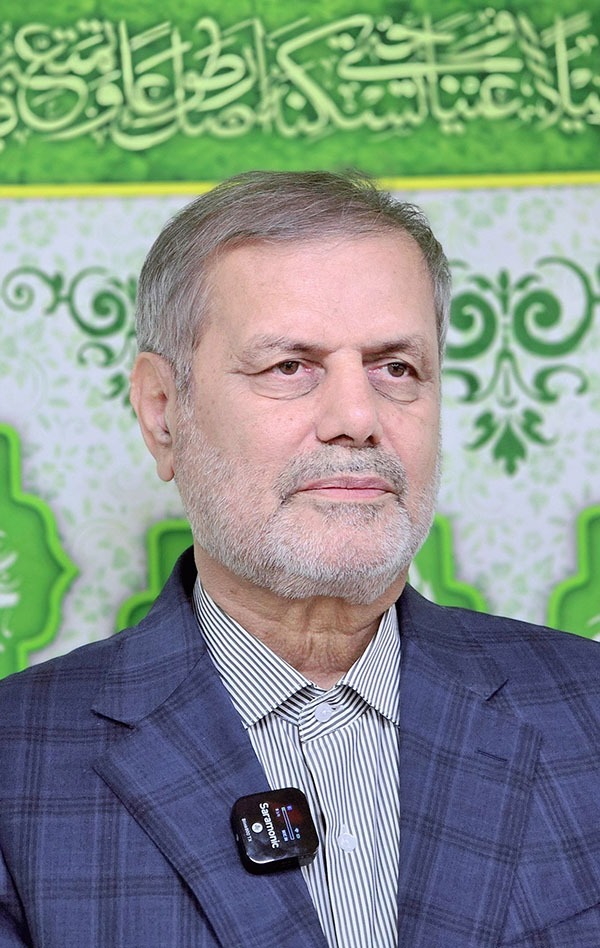 پیگیری امیر حیات مقدم از فرمانداری بندر ماهشهر برای راه اندازی مجموعه تفریحی دریاچه نمک پتروشیمی بندر امام در تاریخ 1403/12/1