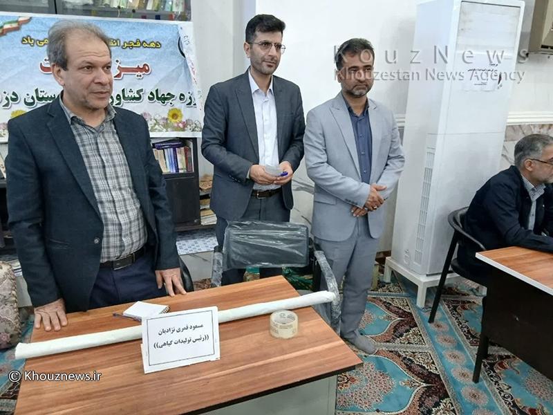 برگزاری میز خدمت جهاد کشاورزی در آستانه دهه فجر در سردشت دزفول