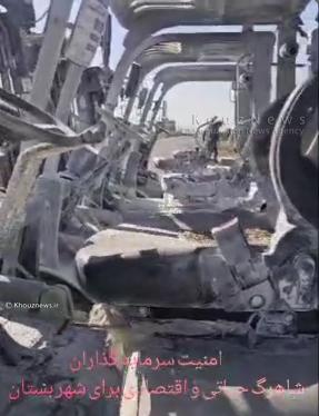 ارسالی از کاربران/  لیفتراک های پیمانکار جدید بارانداز بازارچه  چذابه در آتش سوختند/ تصاویر