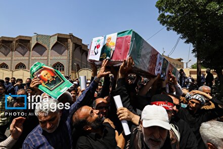 تشییع پیکر شهدای حملات رژیم صهیونیستی در اهواز