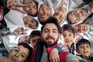 چرا عشق معلم، قوی‌ترین ابزار تعلیم است؟
 