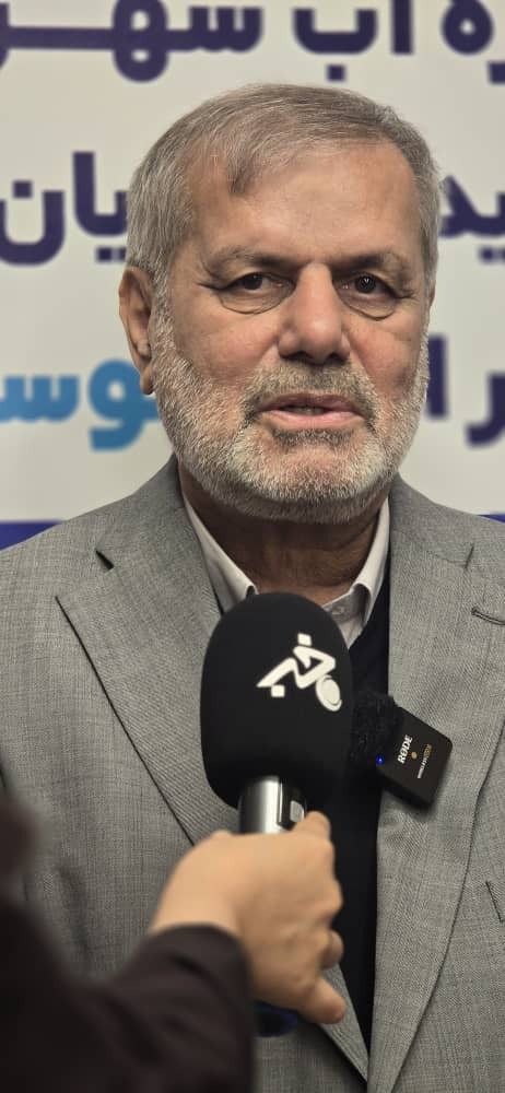 لبیک دکتر شریعتمداری به تقاضای دکتر امیر حیات مقدم جهت اجرایی شدن پروژه های مصوب شورای راهبردی در آذر ماه ۱۴۰۴ لبیک دکتر شریعتمداری به تقاضای دکتر امیر حیات مقدم جهت اجرایی شدن پروژه های مصوب شورای راهبردی در آذر ماه ۱۴۰۴