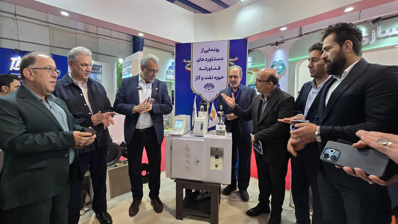 شرکت نفت و گاز اروندان از ۲ دستگاه تولید بار اول رونمایی کرد
 