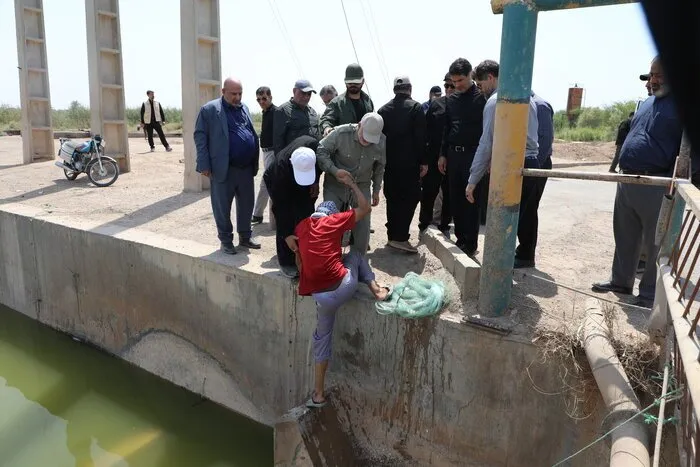 استاندار خوزستان: بحران آب شور در خرمشهر و آبادان نیازمند همکاری فوری تمامی ذینفعان است