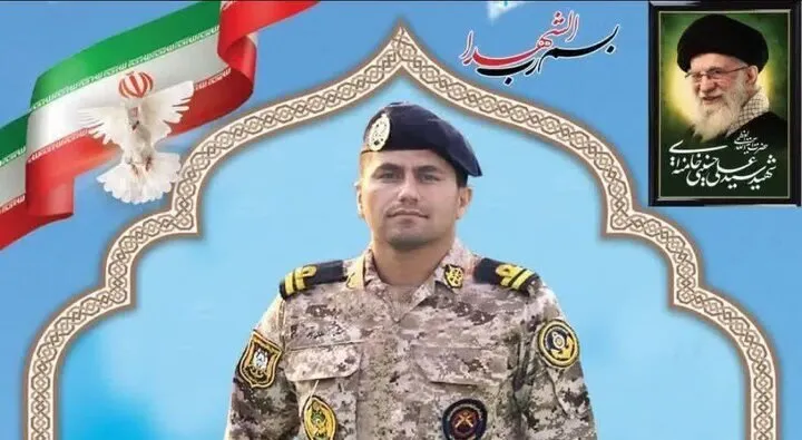 استقبال از پیکر شهید ناوسروان ایمان خلیلی‌نژاد از دریادلان ناو دنا امشب در باغملک 