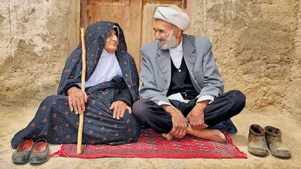 وقتی قصه‌های مادربزرگ میان صفحه‌نمایش‌ گوشی گم شدند