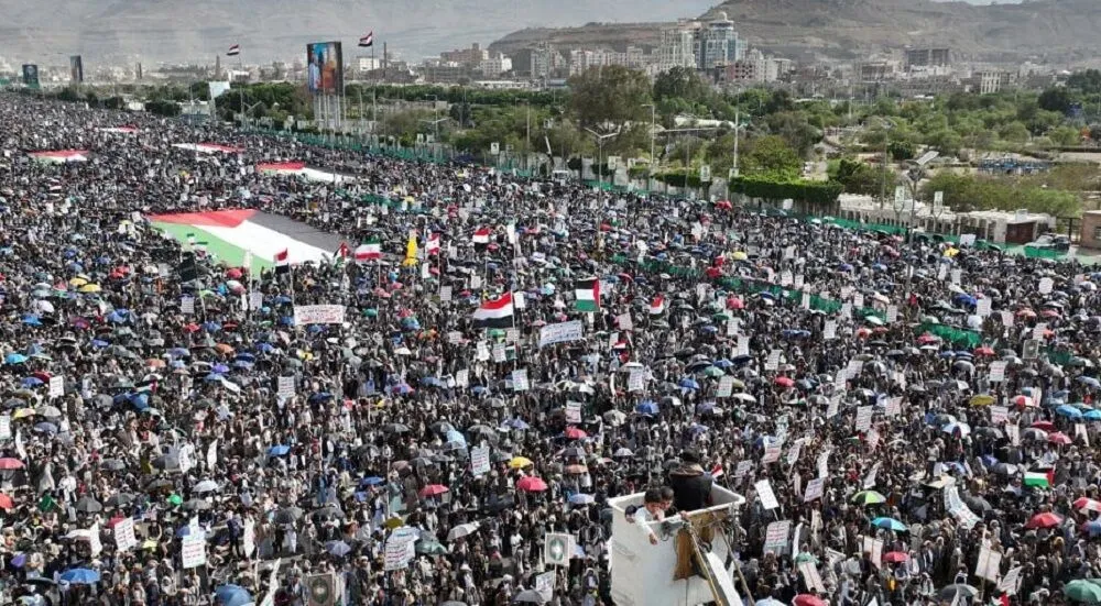 راهپیمایی میلیونی یمنی‌ها با عنوان «تبریک به ایران»