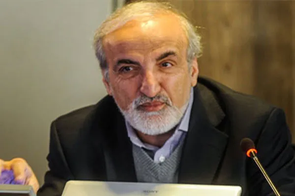 نقدی به گزارش مجله Science درباره وضعیت نامناسب فضای علمی ایران