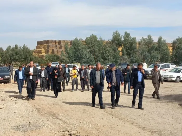 بازدید وزیر جهاد کشاورزی از بزرگترین شرکت تولید قارچ خوزستان در دزفول
