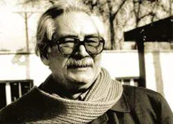 احمد محمود همچنان خوانده می‌شود