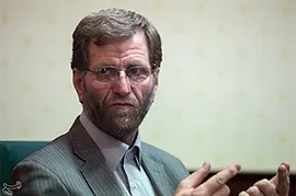 اقتصاددان موافق دولت روحانی: شخصیت‌های دینی نباید درباره اقتصاد نظر بدهند