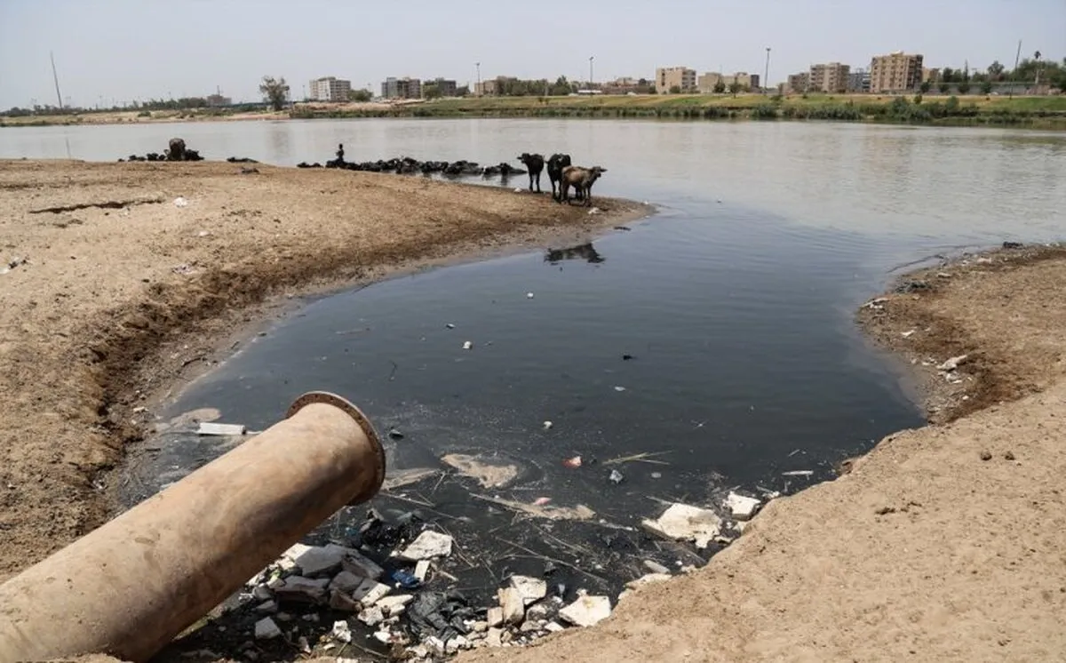 انتقاد استاندار خوزستان از ورود فاضلاب به رودخانه کارون
 