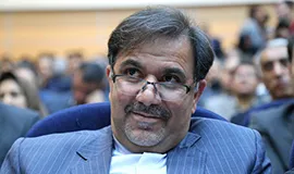 وزیر راه و شهرسازی وارد بندرامام خمینی شد