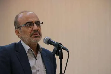 برخی در مسیر تحقق اقتصاد مقاومتی سنگ‌انداری می‌کنند